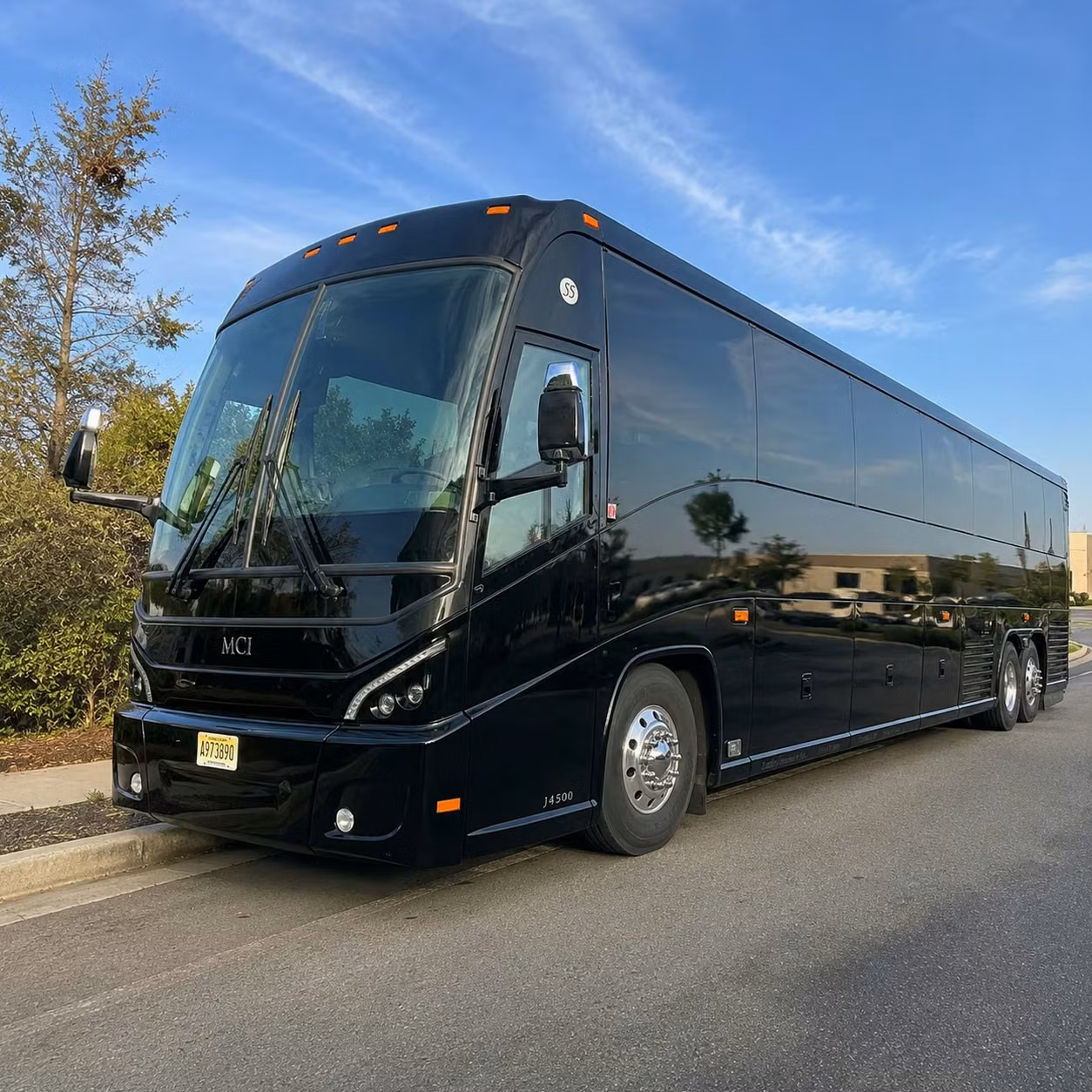 airport employee transportation and crew shuttles at mco