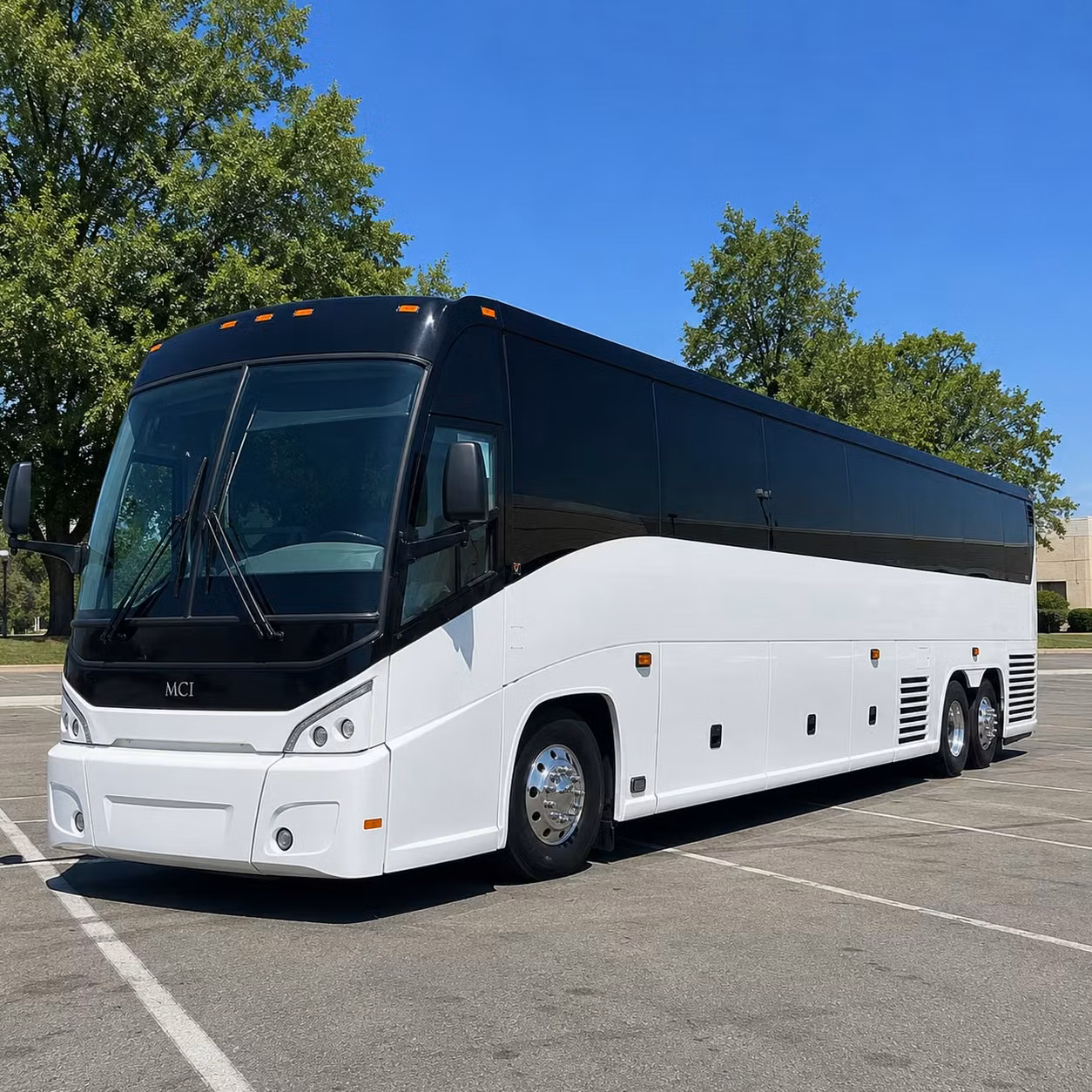 reliable airport transfers for government and military personnel in orlando