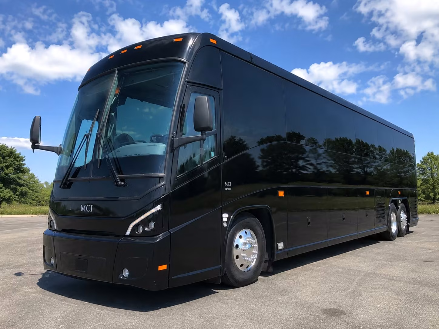 wedding guest shuttles between orlando s most popular venues